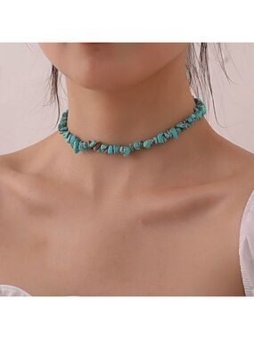 Women's Retro Blue Stone Choker